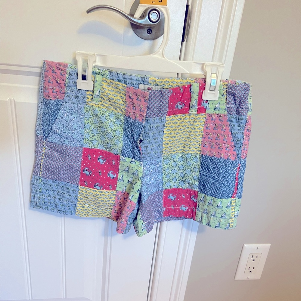 Vineyard Vines children shorts
